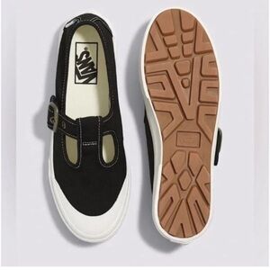 Vans Mary Jane Style 93 Shoe